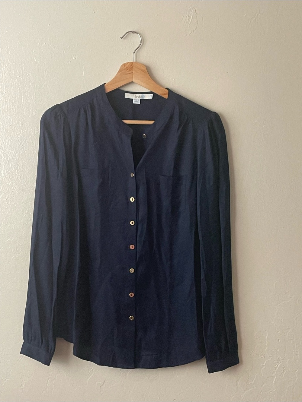 Boden women’s Navy silk blend band collar long sleeve button Blouse